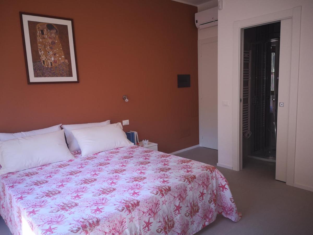 Il Giardino Di Anna - Charming Rooms In קליארי מראה חיצוני תמונה